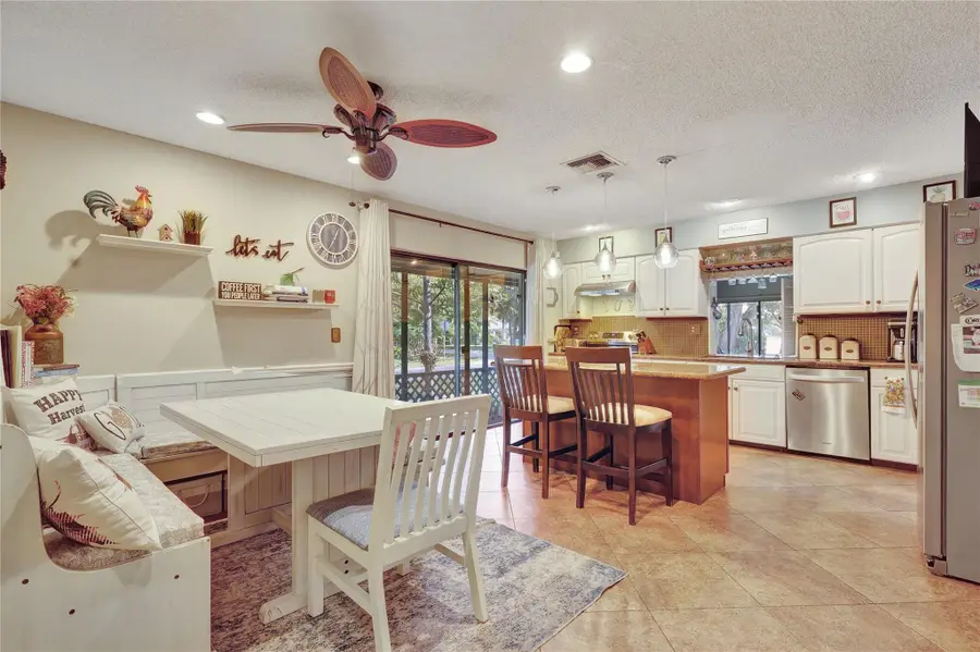 12100 Landing Way, Hollywood, FL 33026 - Image #3