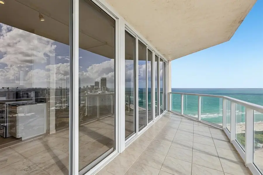 7330 Ocean Terrace #LPH-C, Miami Beach, FL 33141 - Image #2