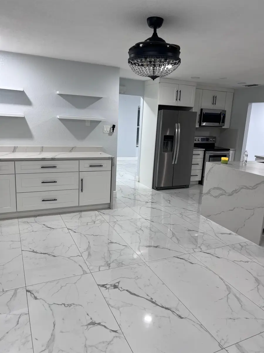 165 NW 78th Ave, Margate, FL 33063 - Image #3