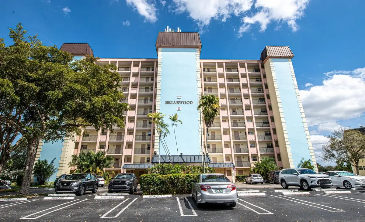 3575 Broken Woods Drive #303, Coral Springs, FL 33065 - Image #1