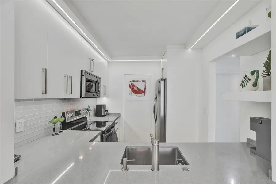 Address Withheld By Seller, Oakland Park, FL 33308 - Image #3