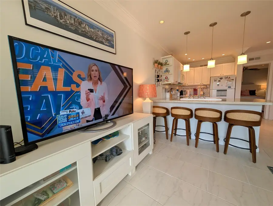 2808 NE 33rd Ct #101, Fort Lauderdale, FL 33306 - Image #3