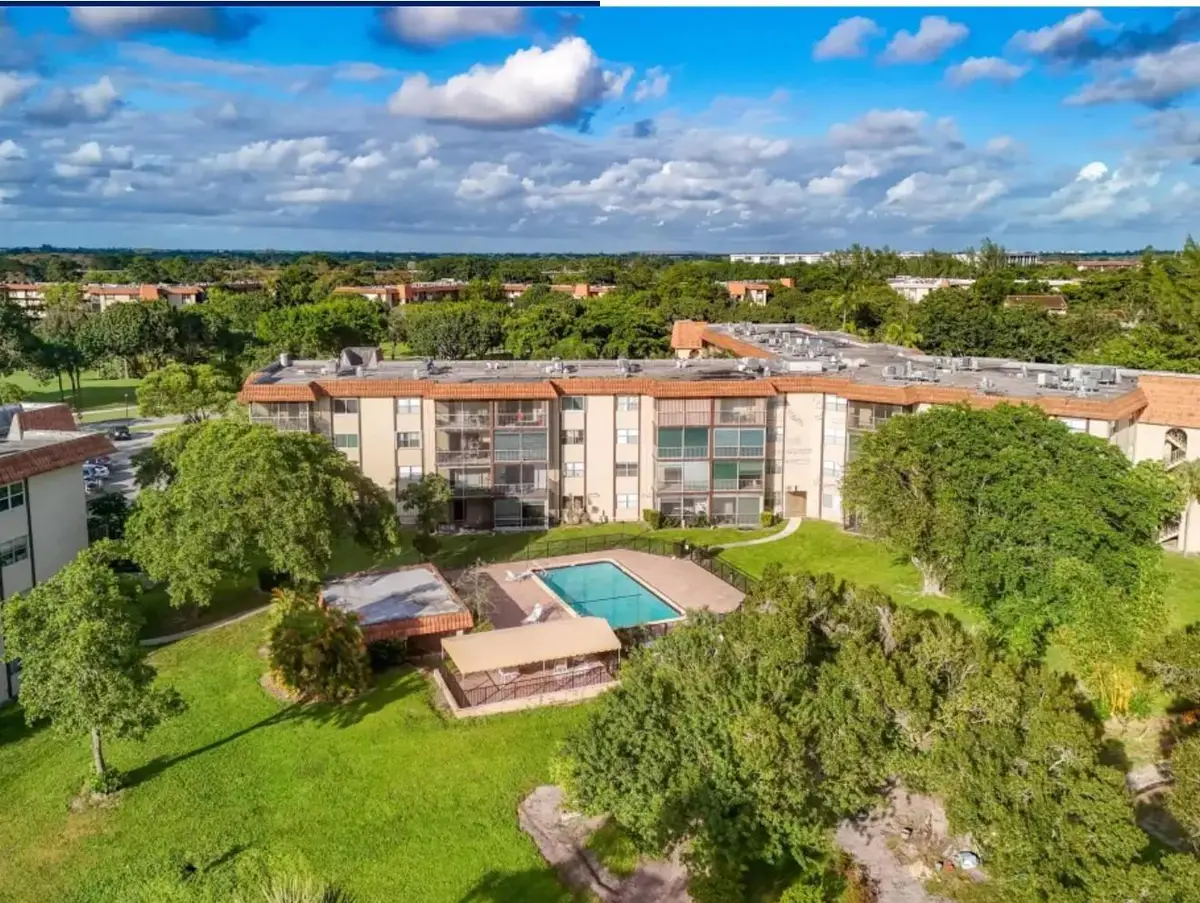 6100 S Falls Circle Dr #204, Lauderhill, FL 33319 - Image #1