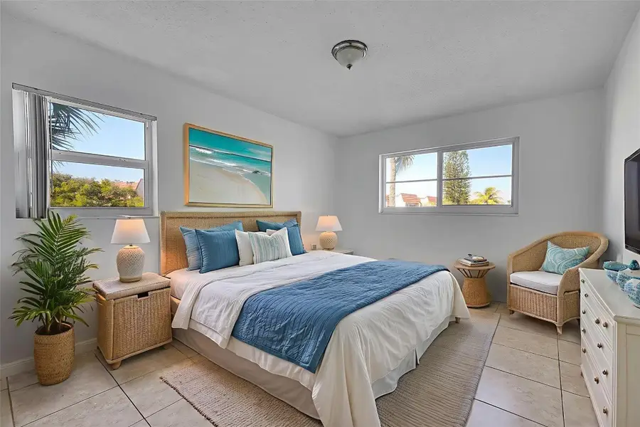 2851 E Sunrise Lakes Drive #307, Sunrise, FL 33322 - Image #3