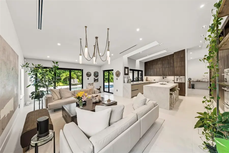 1621 Seabreeze Blvd, Fort Lauderdale, FL 33316 - Image #3