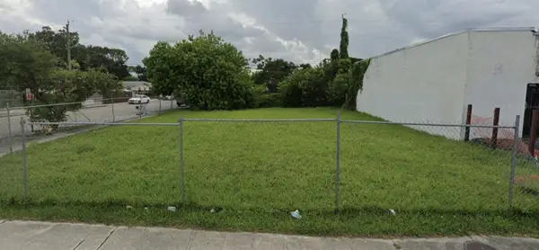 4902 NW 22nd Avenue, Miami, FL 33142