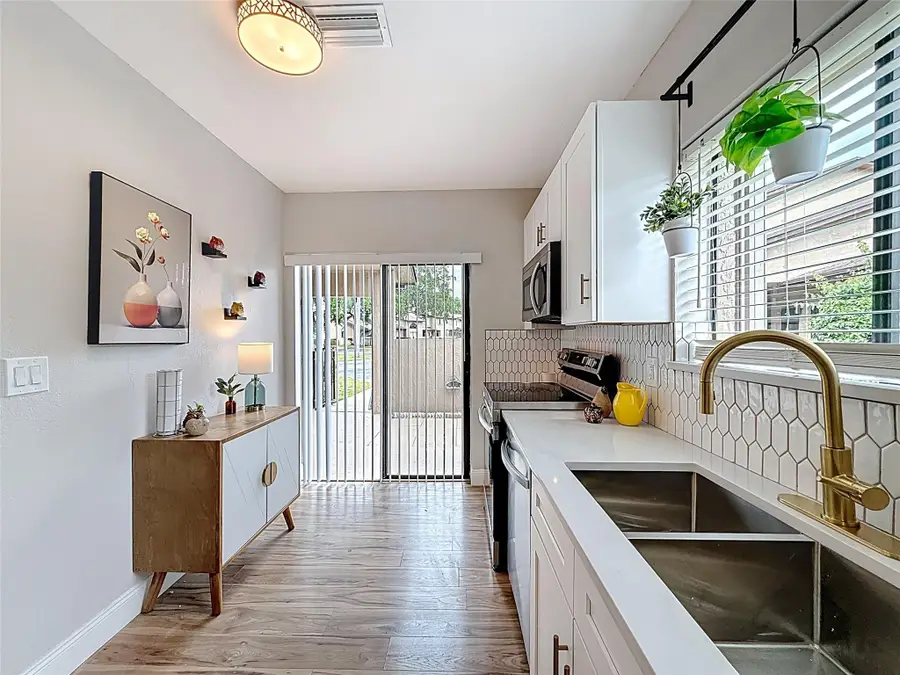 2300 NW 37th Ave, Coconut Creek, FL 33066 - Image #2