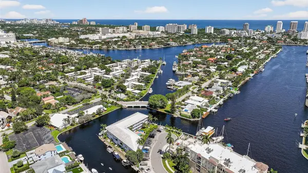 535 Hendricks Isle #305, Fort Lauderdale, FL 33301