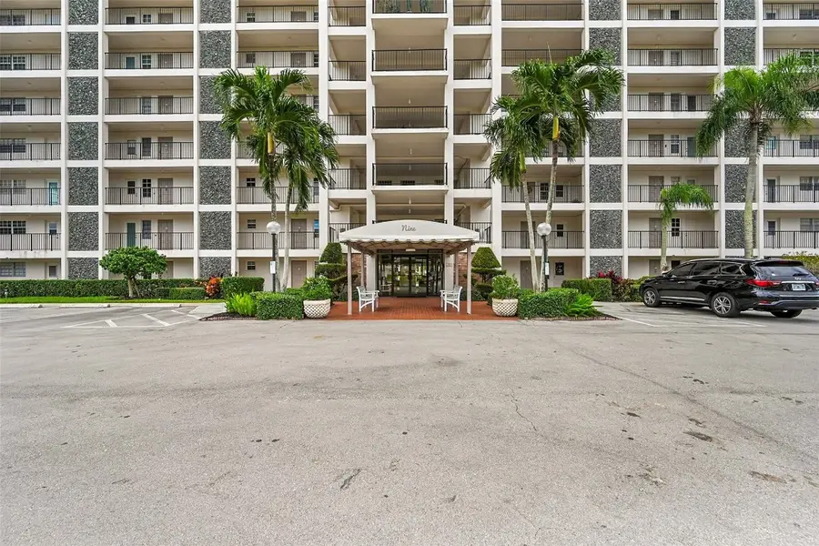 3100 N Palm Aire Drive #606, Pompano Beach, FL 33069 - Image #3