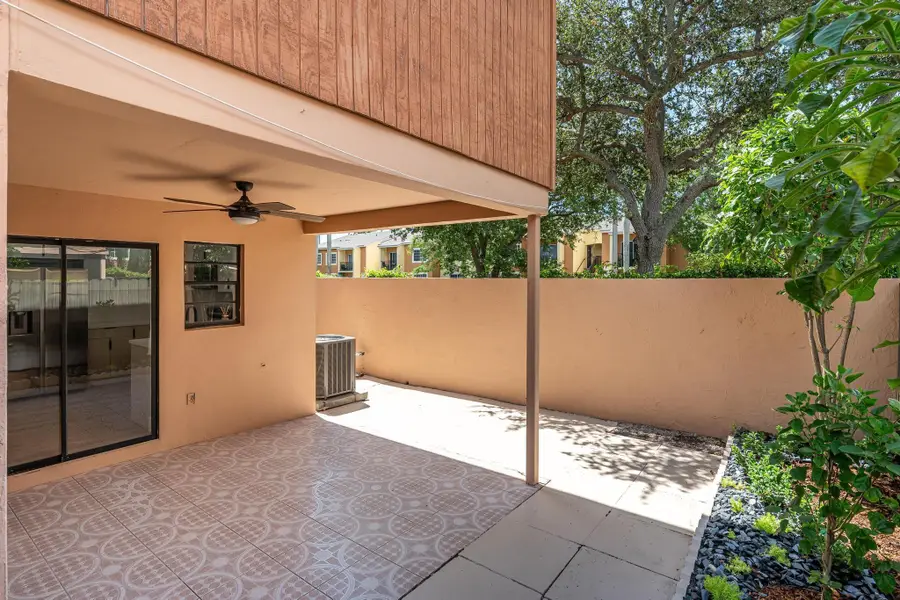 3463 SW 52nd Ave #3463, Hollywood, FL 33023 - Image #2