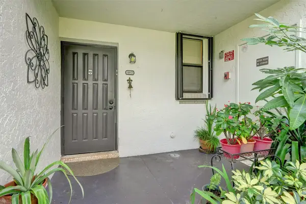 1232 S Military Trl #1913, Deerfield Beach, FL 33442