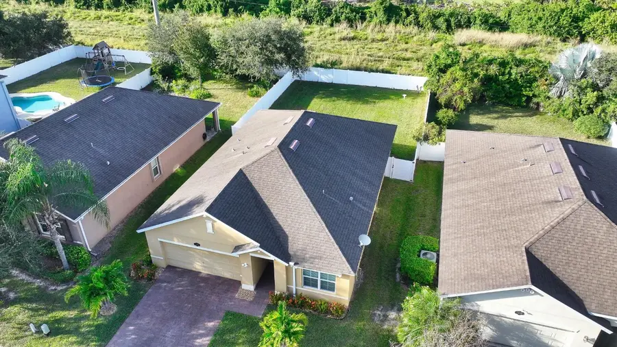 1595 Lexington Square, Vero Beach, FL 32962 - Image #2