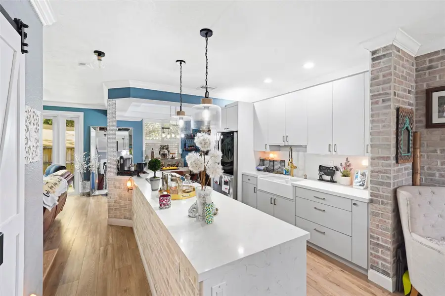 740 NW 170th Ter, Pembroke Pines, FL 33028 - Image #3