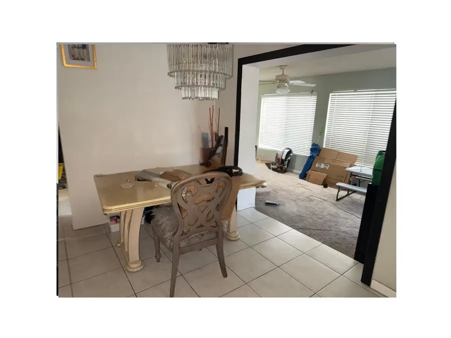 6561 SW 9th Pl, North Lauderdale, FL 33068 - Image #3
