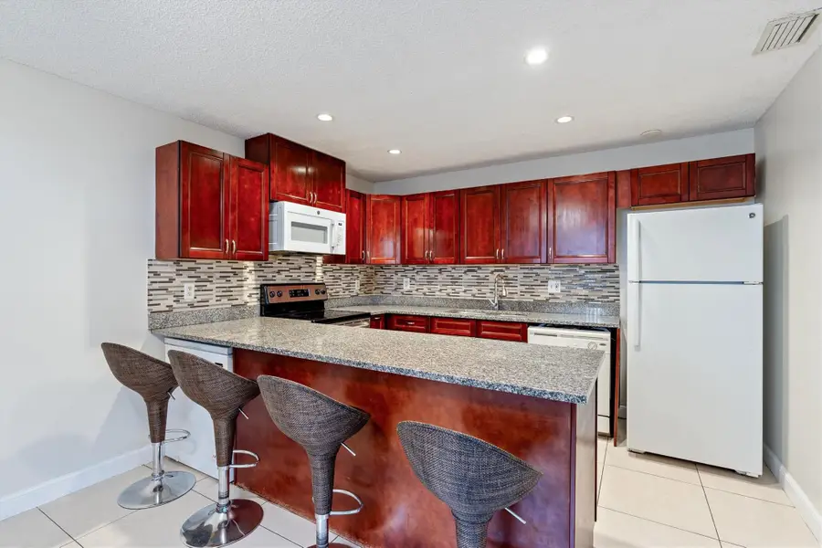 219 San Remo Blvd #219, North Lauderdale, FL 33068 - Image #2