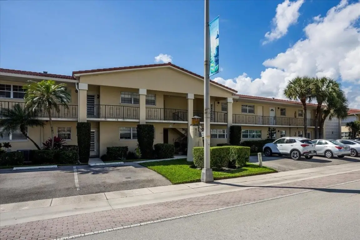 2160 NE 36th Street #36, Lighthouse Point, FL 33064 - Image #1
