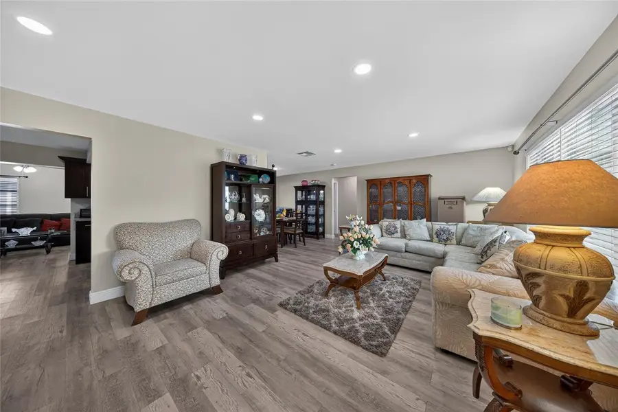 5013 NW 51st Street, Tamarac, FL 33319 - Image #2