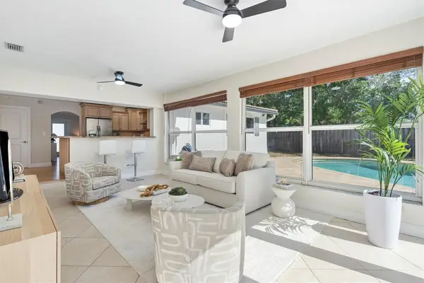 1720 NE 57th St, Fort Lauderdale, FL 33334