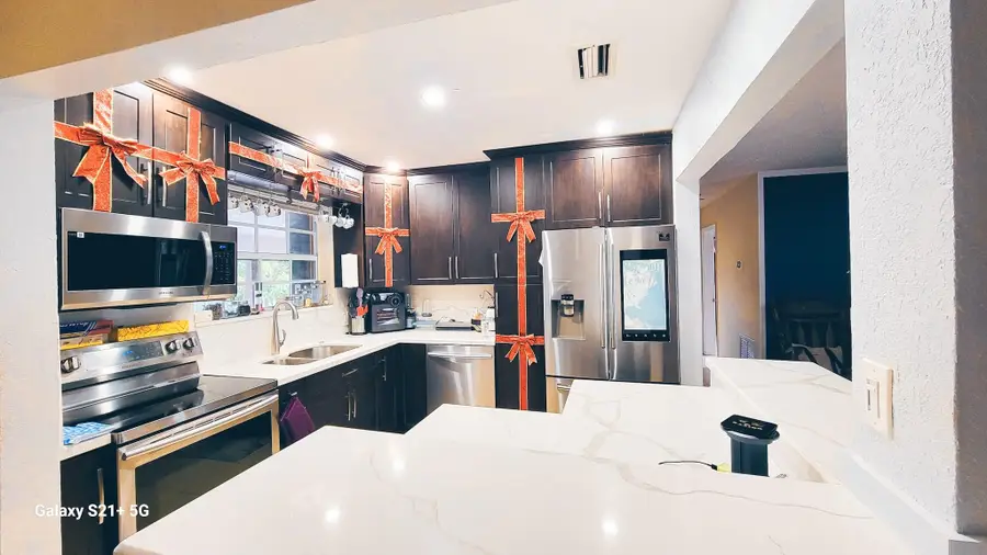 300 Long Island Ave, Fort Lauderdale, FL 33312 - Image #2