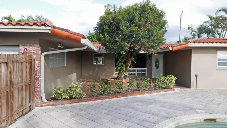 5170 NE 18th Ter, Fort Lauderdale, FL 33308 - Image #2