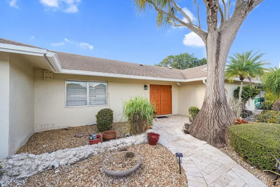 6207 Royal Poinciana Lane, Tamarac, FL 33319 - Image #2