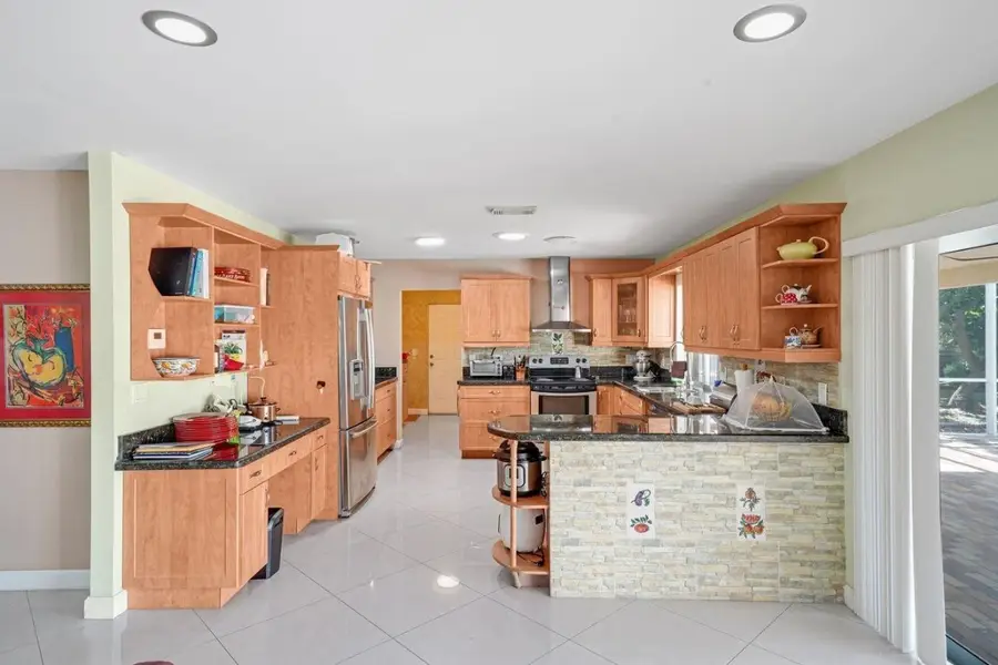 6207 Royal Poinciana Lane, Tamarac, FL 33319 - Image #3