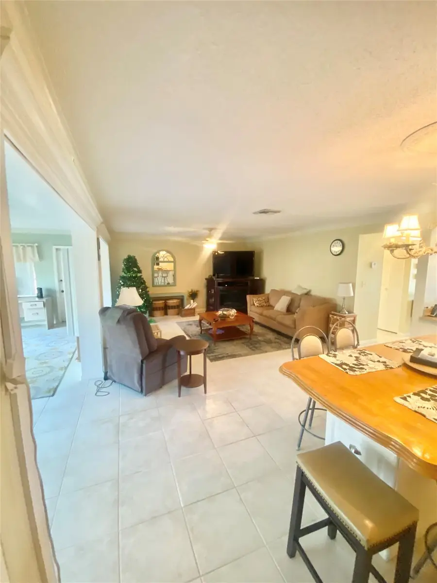 1719 SW 19th Ave, Deerfield Beach, FL 33442 - Image #3