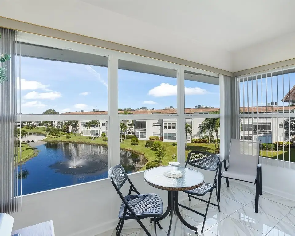 4705 NW 35th Street #611, Lauderdale Lakes, FL 33319 - Image #1