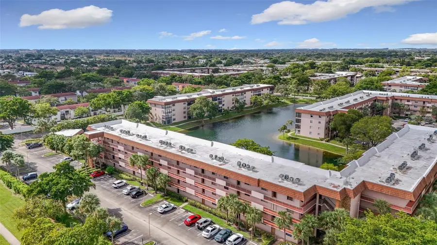 4930 E Sabal Palm Boulevard #301, Tamarac, FL 33319 - Image #2
