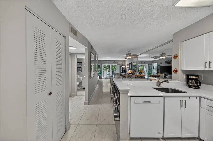 2222 N Cypress Bend Dr #201, Pompano Beach, FL 33069 - Image #3