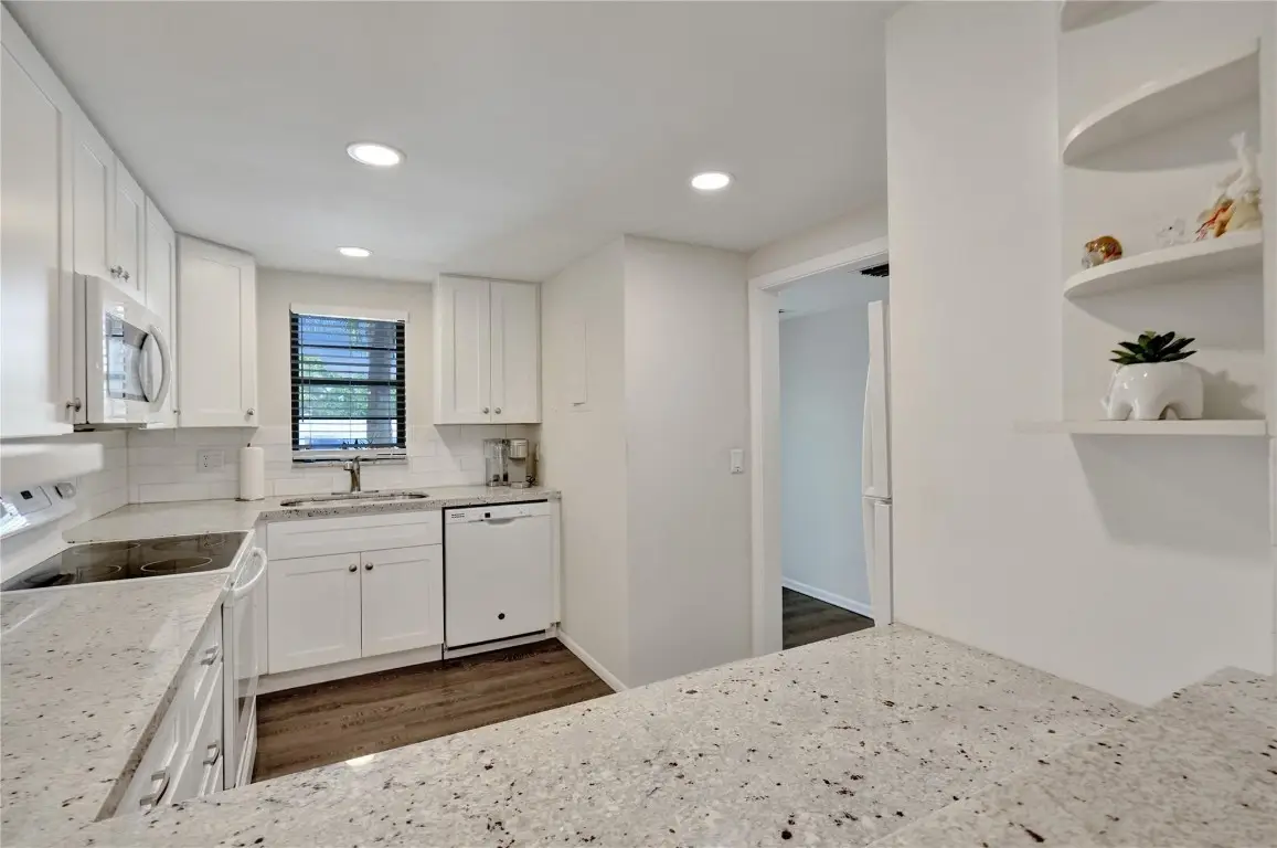 2410 Deer Creek Country Club Boulevard #202, Deerfield Beach, FL 33442 - Image #1