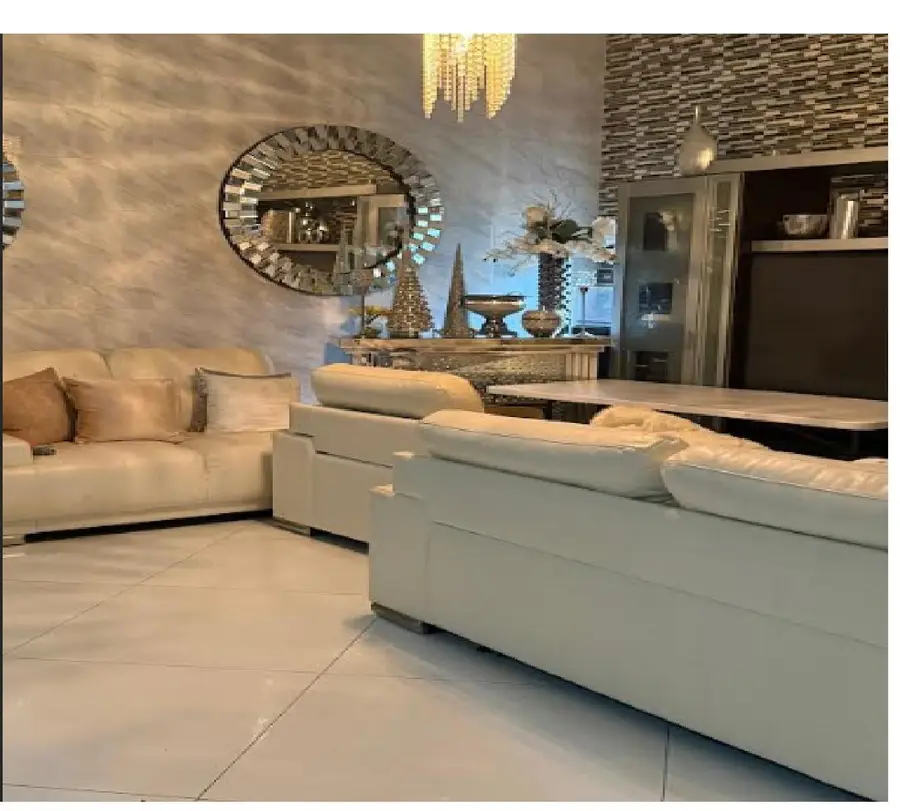 8631 NW 80th St, Tamarac, FL 33321 - Image #3