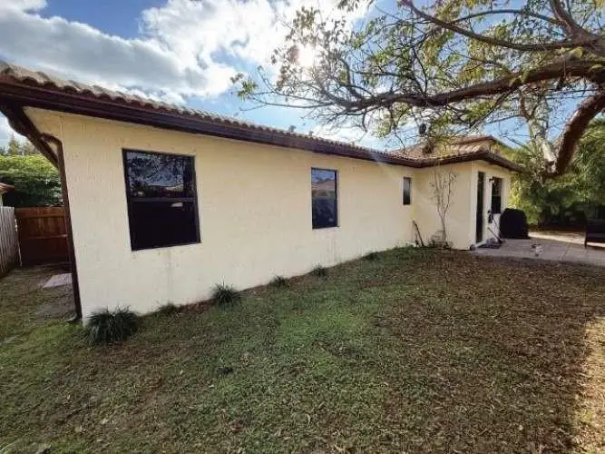 3663 SE 2nd Dr, Homestead, FL 33033 - Image #3