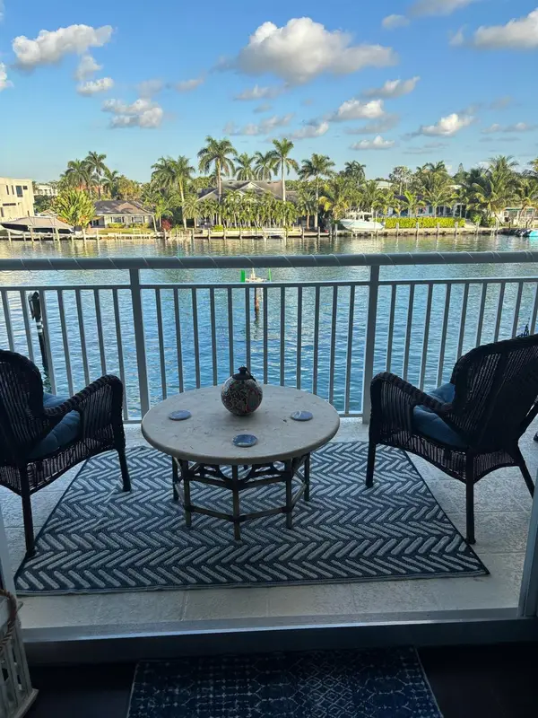 2611 N Riverside Dr #304, Pompano Beach, FL 33062
