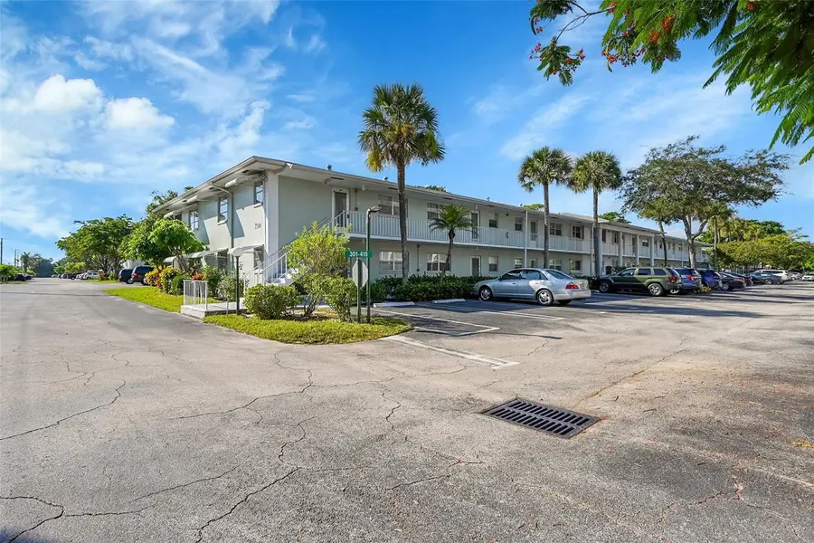 2340 SW 22nd Avenue #303, Delray Beach, FL 33445 - Image #3