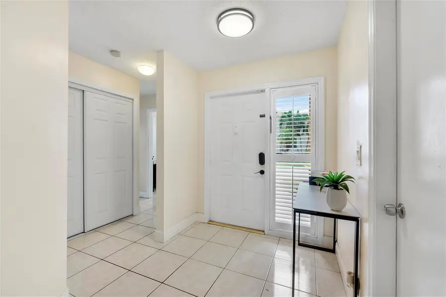 3070 Martello Dr, Margate, FL 33063 - Image #2