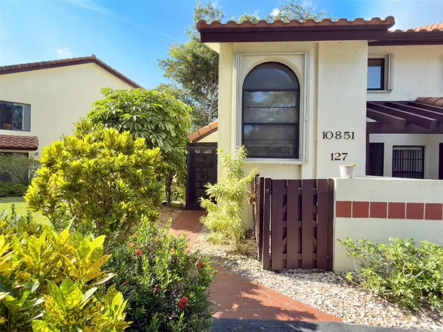 10851 Palm Lake Avenue #201, Boynton Beach, FL 33437 - Image #2