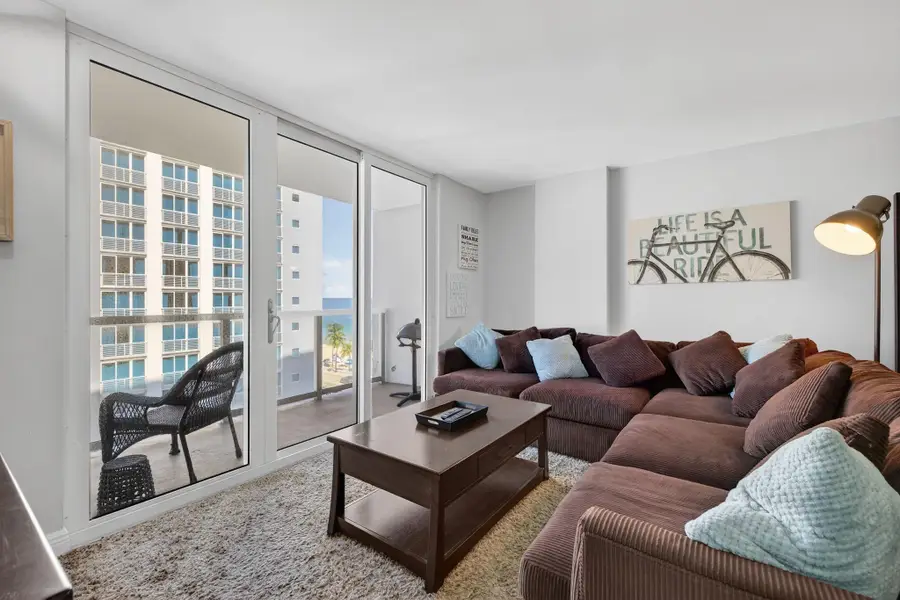 209 N Fort Lauderdale Beach Blvd #7D, Fort Lauderdale, FL 33304 - Image #2