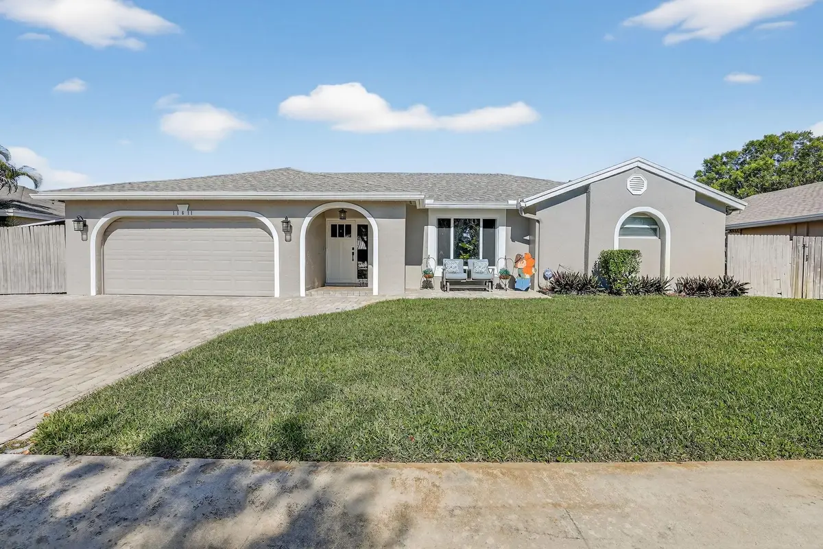 11611 SW 52nd St, Cooper City, FL 33330 - Image #1