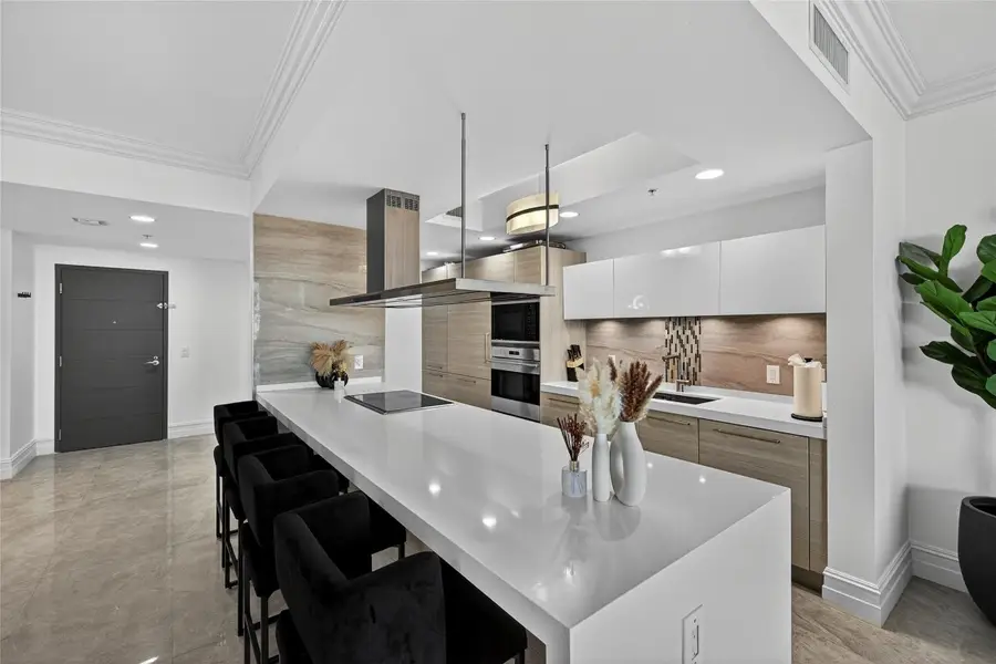 17301 Biscayne Boulevard #506, Aventura, FL 33160 - Image #2