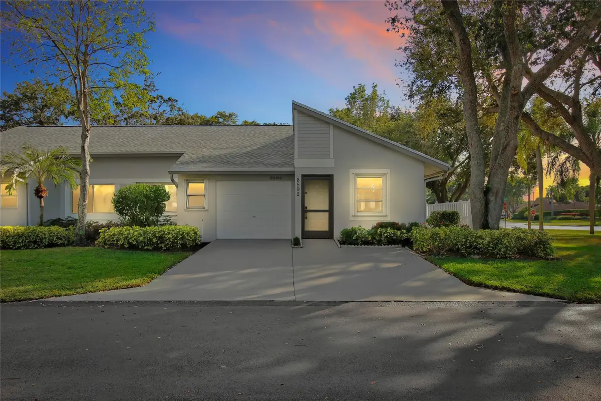 8592 Flamingo Dr, Boca Raton, FL 33496 - Image #1