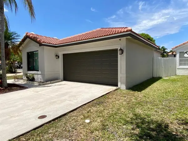 17673 SW 19th St, Miramar, FL 33029