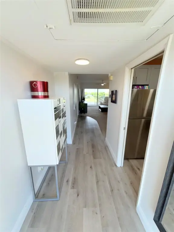 2801 N Palm Aire Drive #604, Pompano Beach, FL 33069 - Image #3