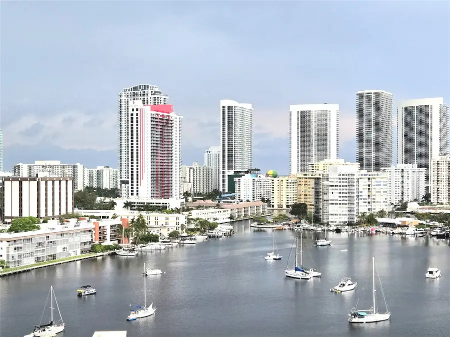 437 Golden Isles Dr #15G, Hallandale Beach, FL 33009 - Image #2