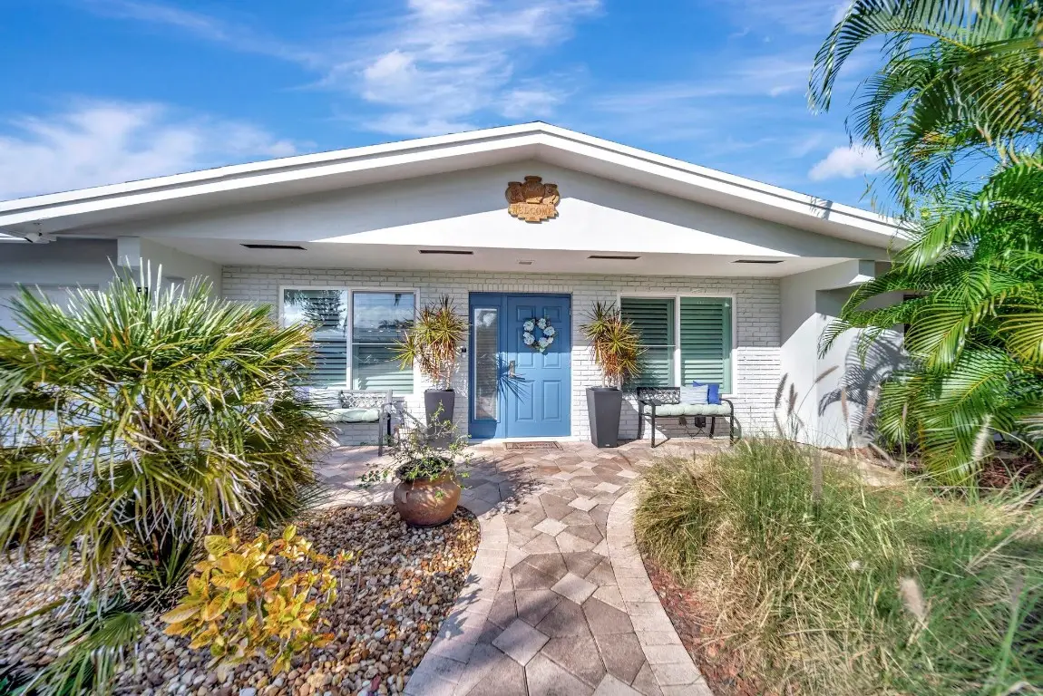 2611 NE 53rd Street, Lighthouse Point, FL 33064 - Image #1