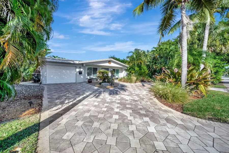 2611 NE 53rd Street, Lighthouse Point, FL 33064 - Image #2