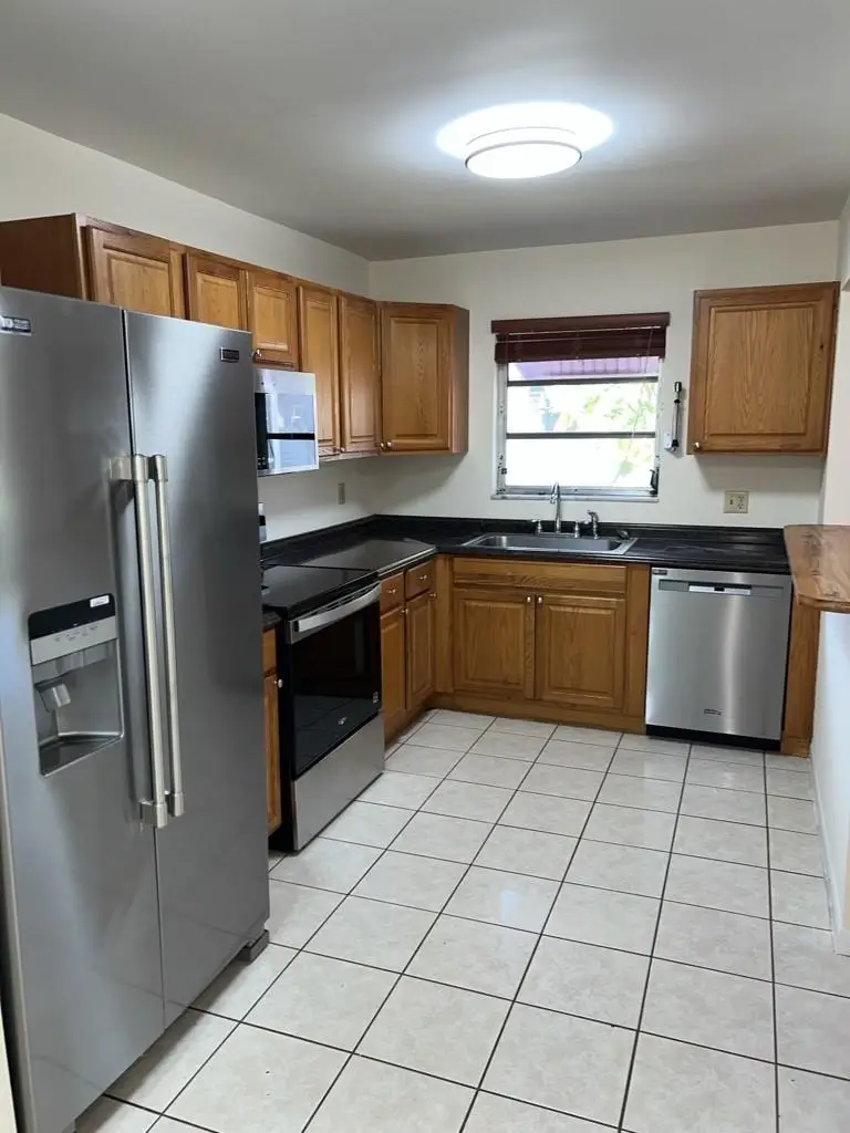 2277 Nova Village Dr, Davie, FL 33317 - Image #2