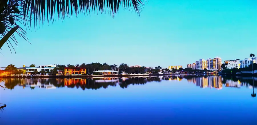 2617 Aqua Vista Blvd, Fort Lauderdale, FL 33301 - Image #3