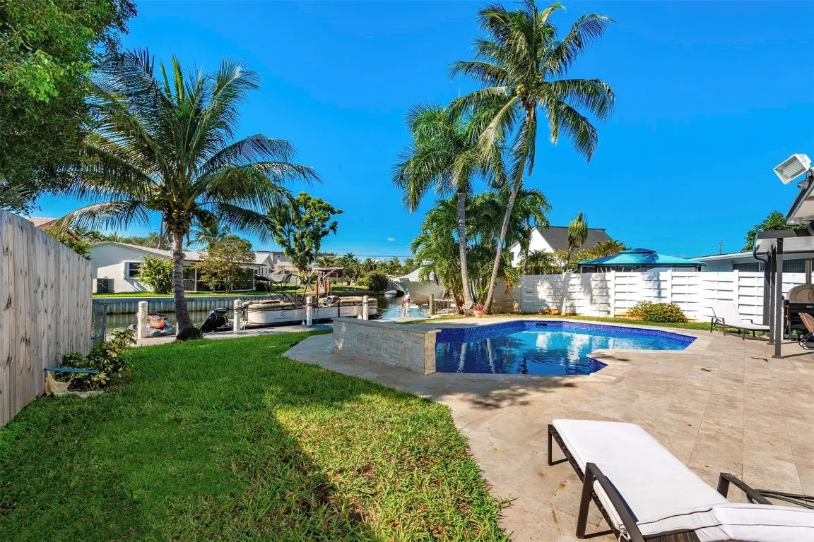 825 Argonaut Isle, Dania Beach, FL 33004 - Image #1