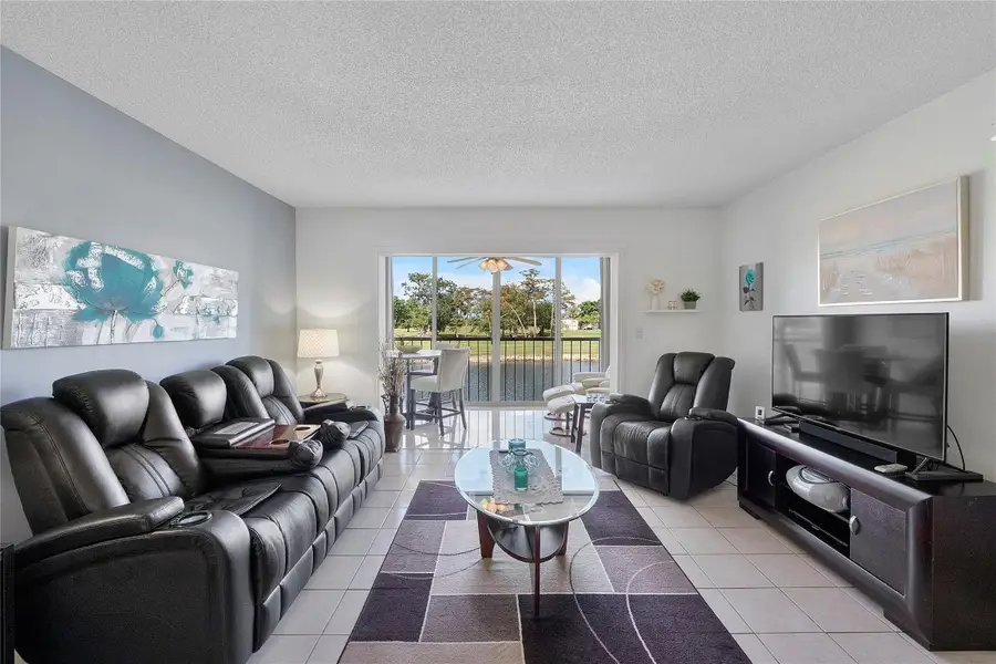 7807 Golf Circle Drive #211, Margate, FL 33063 - Image #3